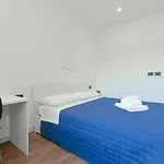 Alle Porte Del Centro - - - Ingresso Centro Storico - Parcheggio Gratuito Πανσιόν Ρέτζιο Εμίλια