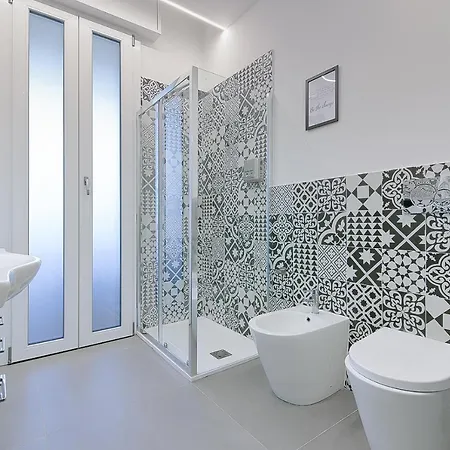 Alle Porte Del Centro - - - Ingresso Centro Storico - Parcheggio Gratuito Guest house *
