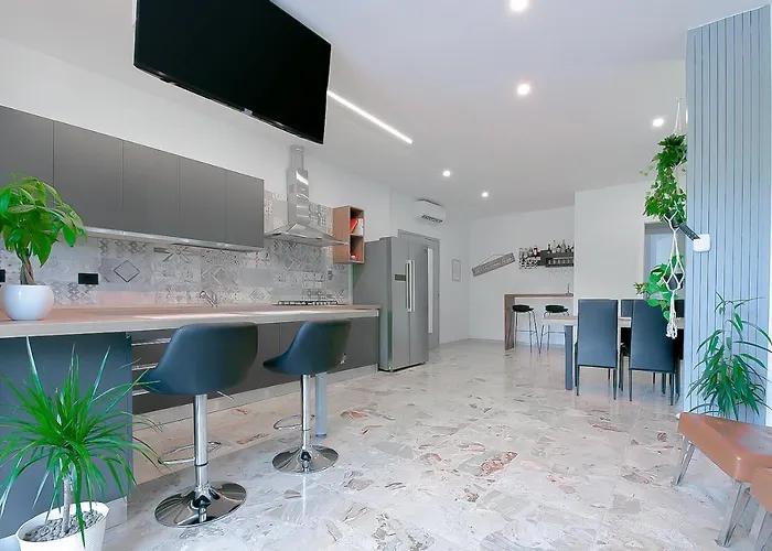 Alle Porte Del Centro - - - Ingresso Centro Storico - Parcheggio Gratuito *