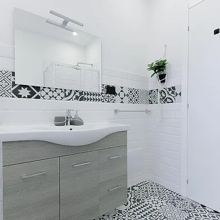 Alle Porte Del Centro - - - Ingresso Centro Storico - Parcheggio Gratuito *