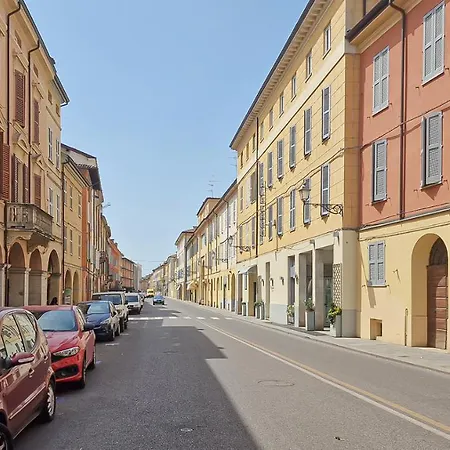 Alle Porte Del Centro - *
