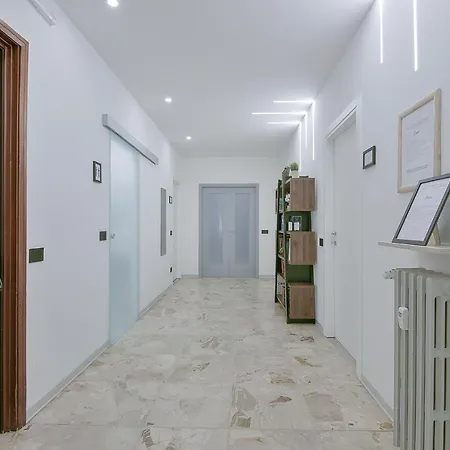 Alle Porte Del Centro - - - Ingresso Centro Storico - Parcheggio Gratuito Penzion