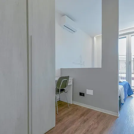 Alle Porte Del Centro - - - Ingresso Centro Storico - Parcheggio Gratuito Guest house