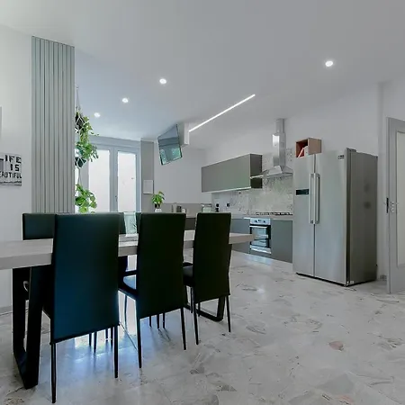 Alle Porte Del Centro - - - Ingresso Centro Storico - Parcheggio Gratuito