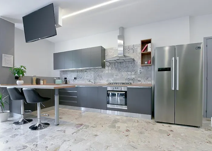 Alle Porte Del Centro - - - Ingresso Centro Storico - Parcheggio Gratuito *